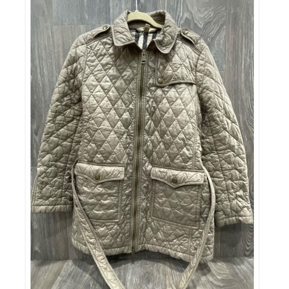 Burberry Quilted Jacket with Belt Large
